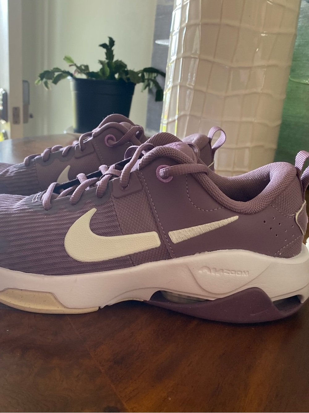 Nike Purple Trainers with White Swoosh Stretchy 9.5 Women’s - Picture 3 of 8
